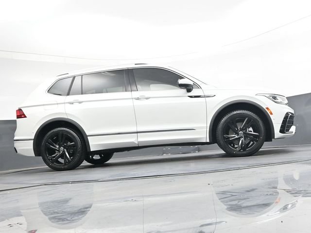 Used 2023 White Volkswagen 2.0T SEL R-Line image 31