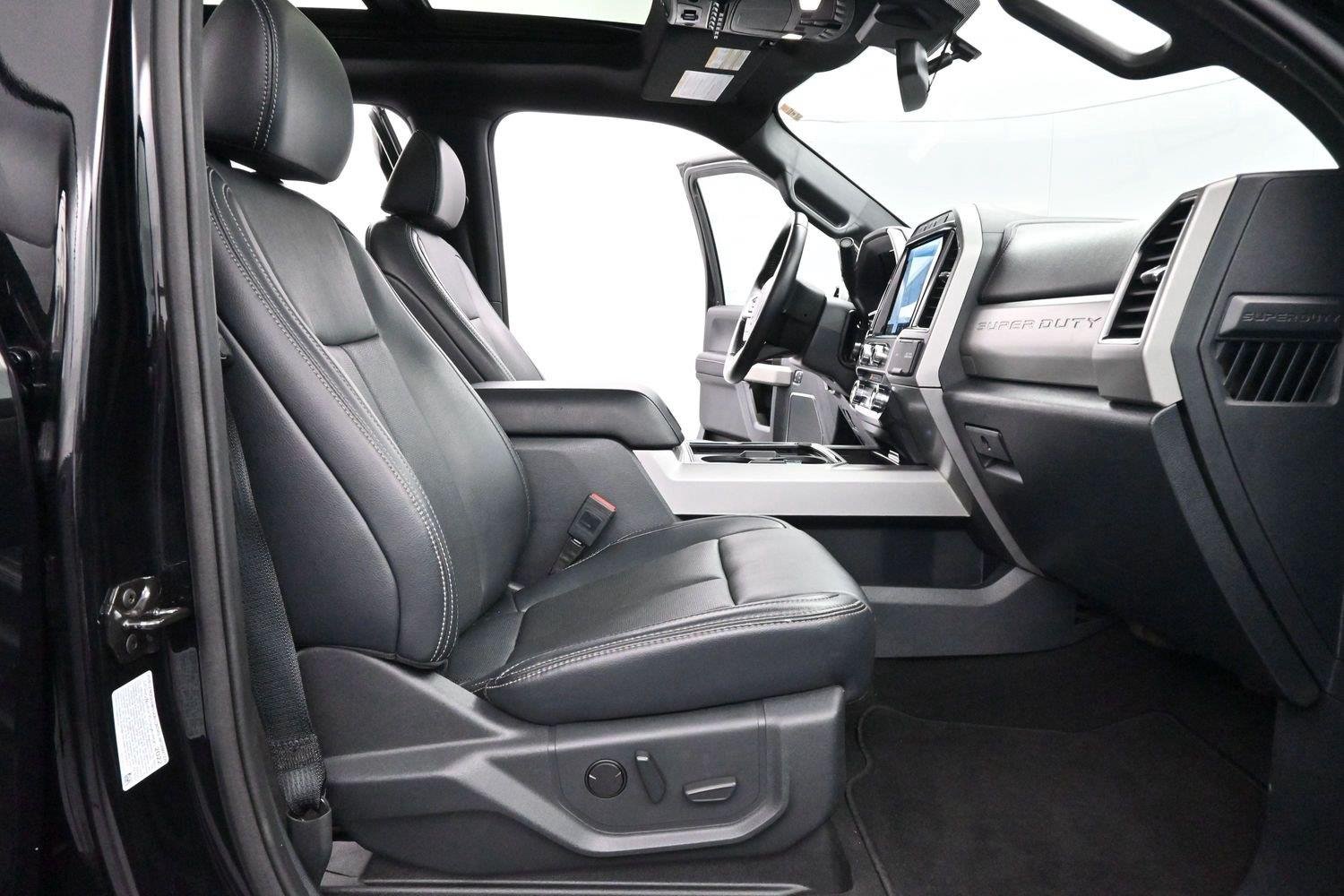 Used 2022 Agate Black Ford Lariat image 36