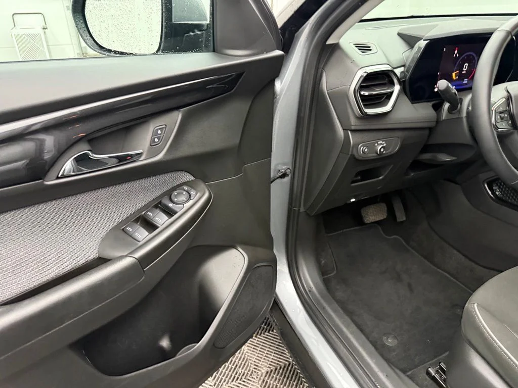 Used 2024 Gray Chevrolet LT image 16