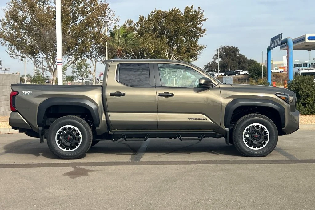 New 2026 Bronze Oxide Toyota TRD Off-Road image 3