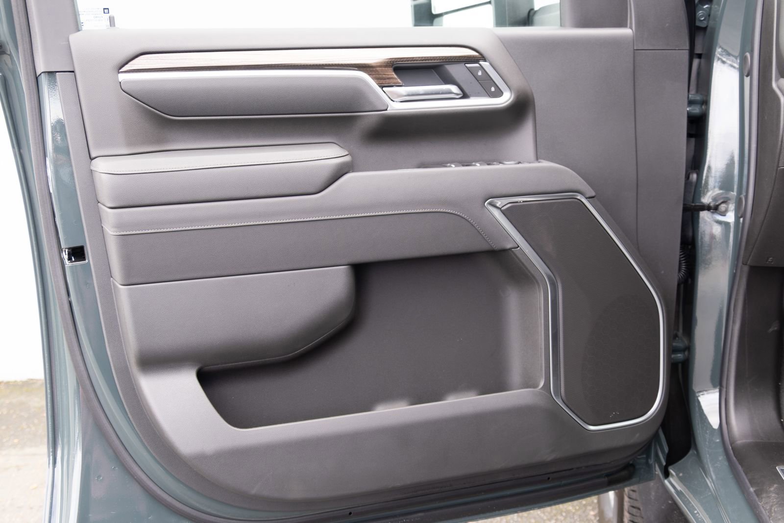 2026 Chevrolet Silverado 3500HD LT - Photo 13