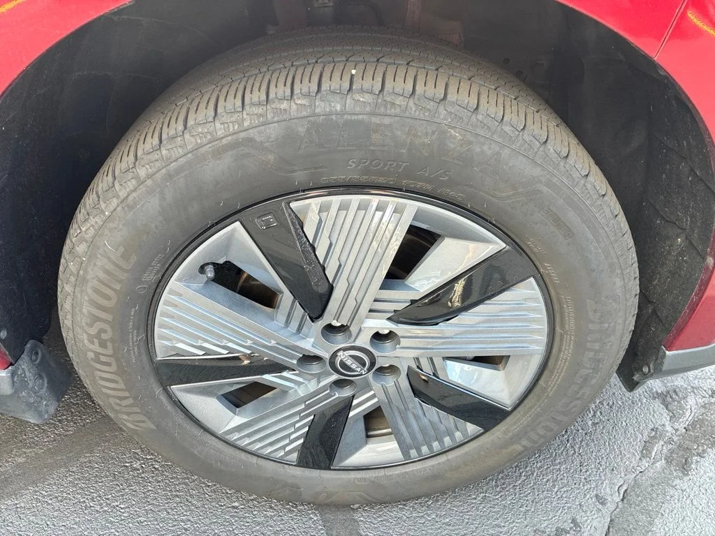 Certified Used 2025 Red Nissan SL image 9