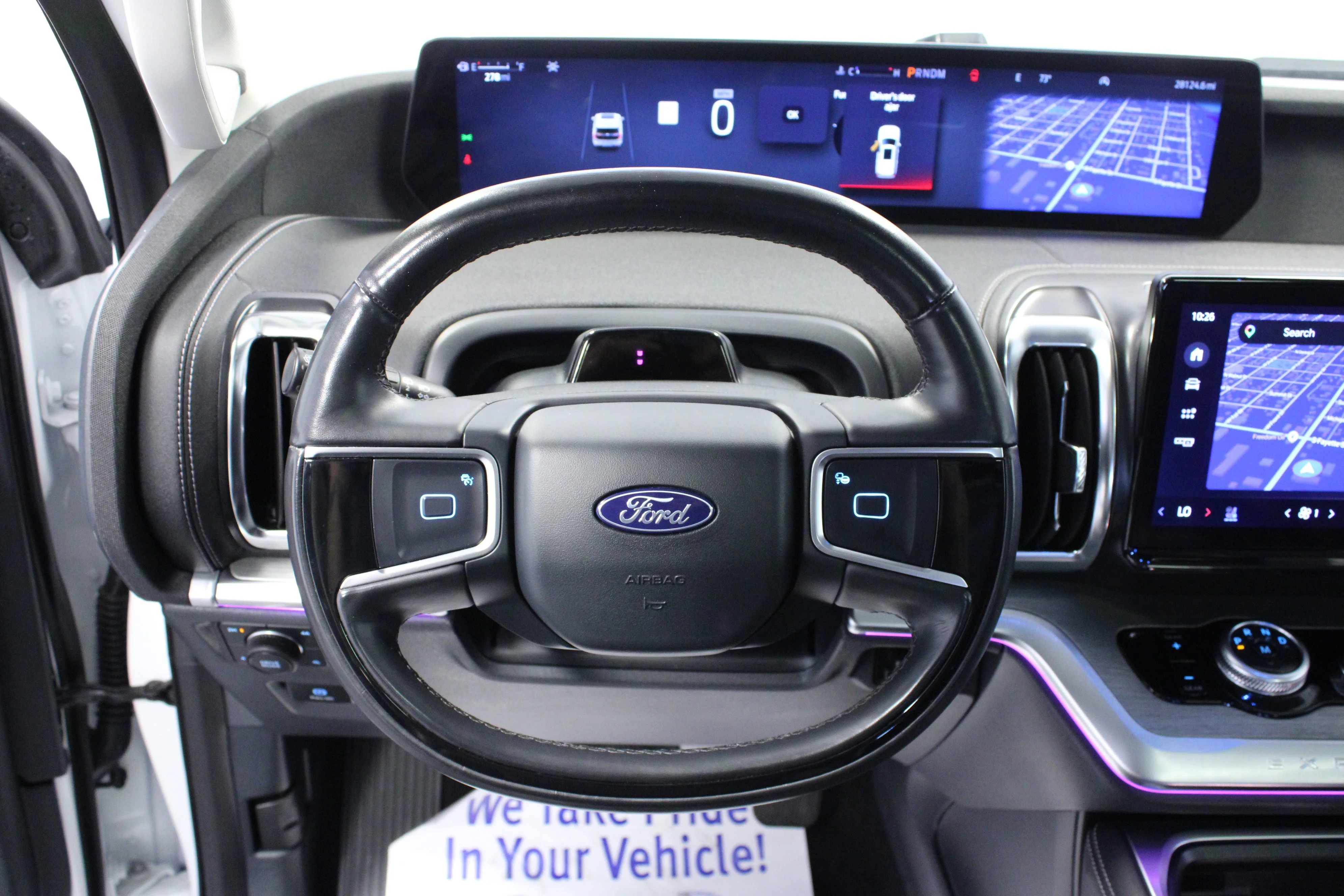 Used 2025 Oxford White Ford Platinum image 18