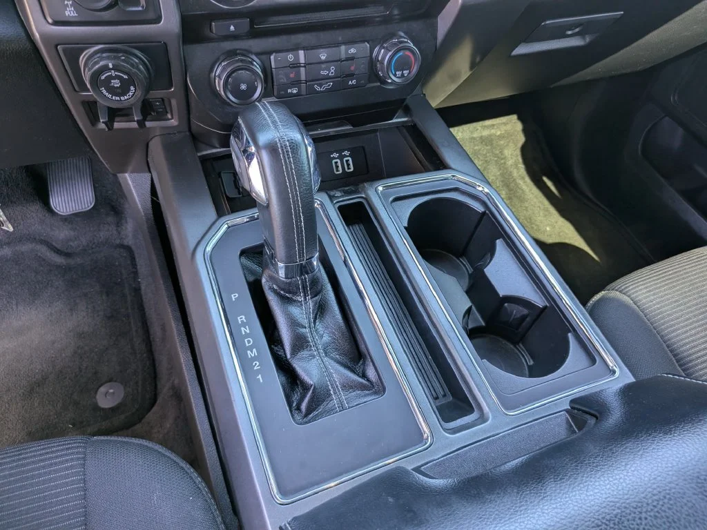 Used 2016 Blue Flame Metallic Ford XLT image 28