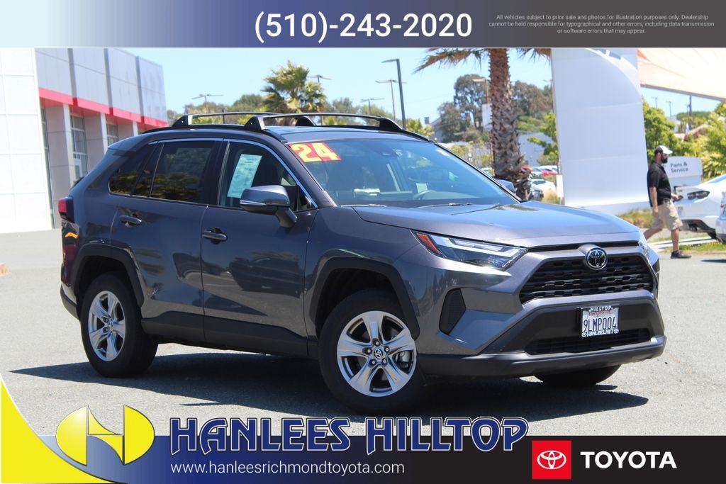 2024 Toyota RAV4 XLE FWD's photo