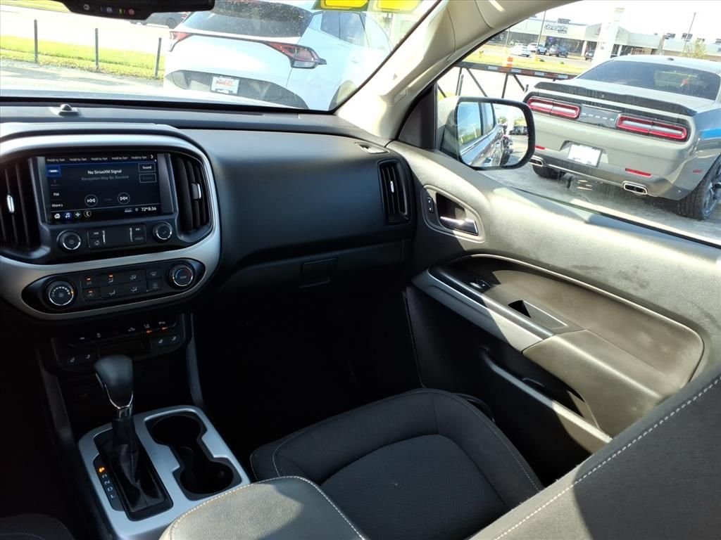 Used 2022 Gray Chevrolet LT image 14