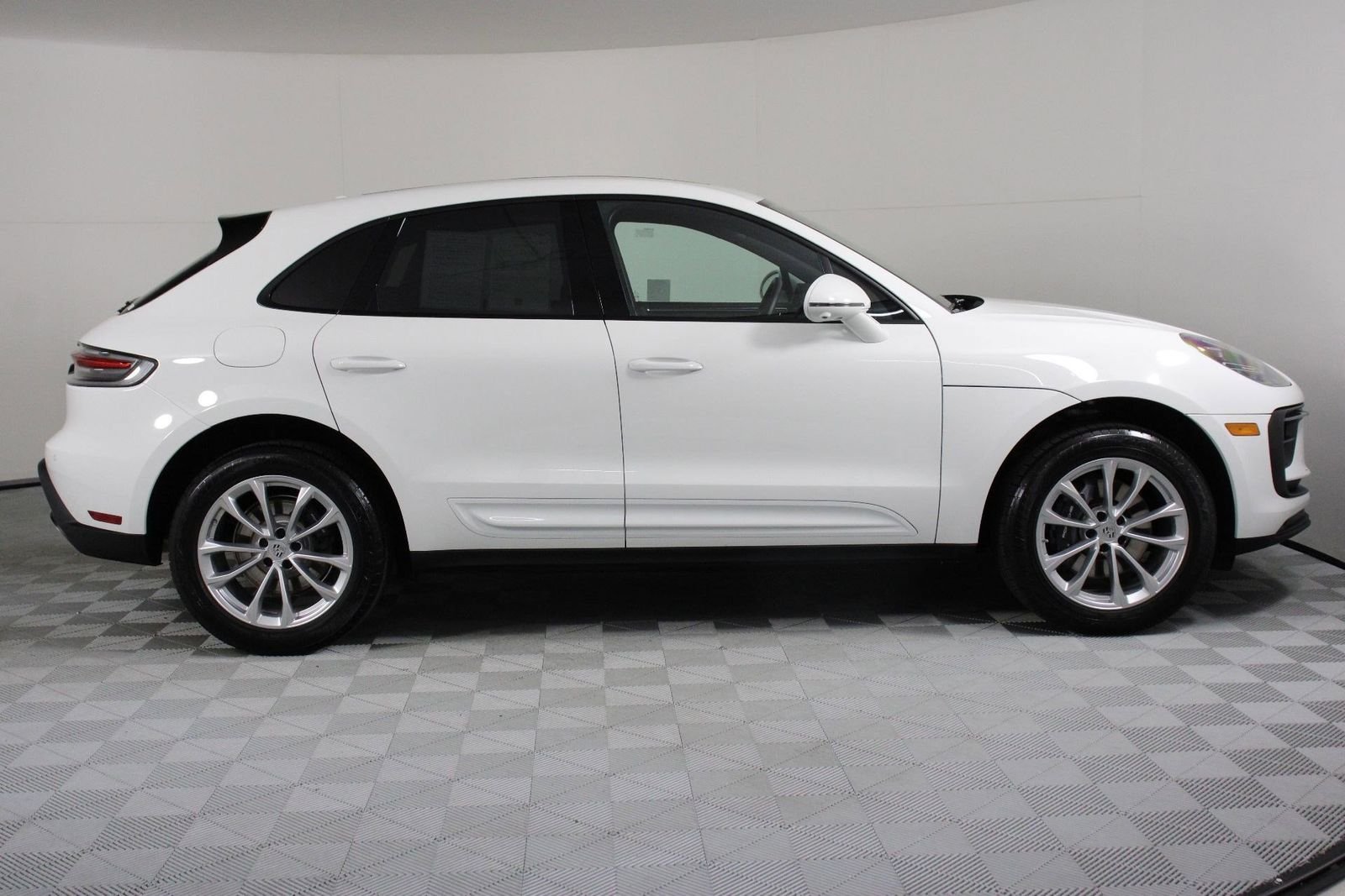 Certified Used 2026 White Porsche  image 8