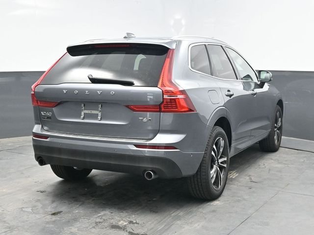 Used 2019 Gray Volvo T6 Momentum image 7