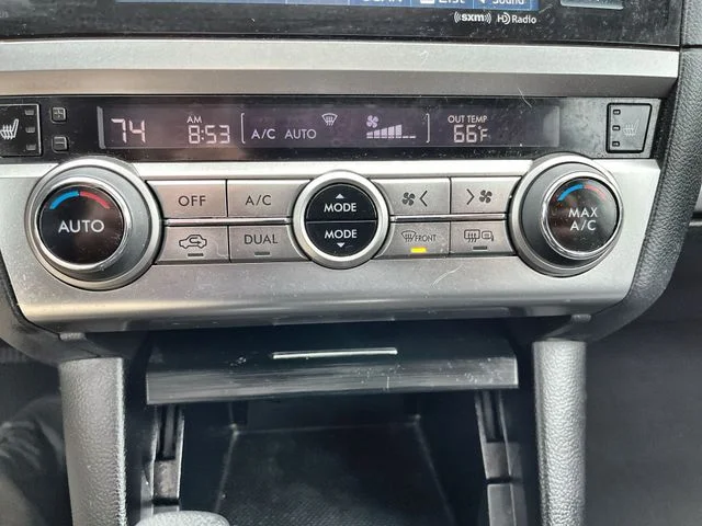 Used 2017 Gray Subaru 2.5i image 19