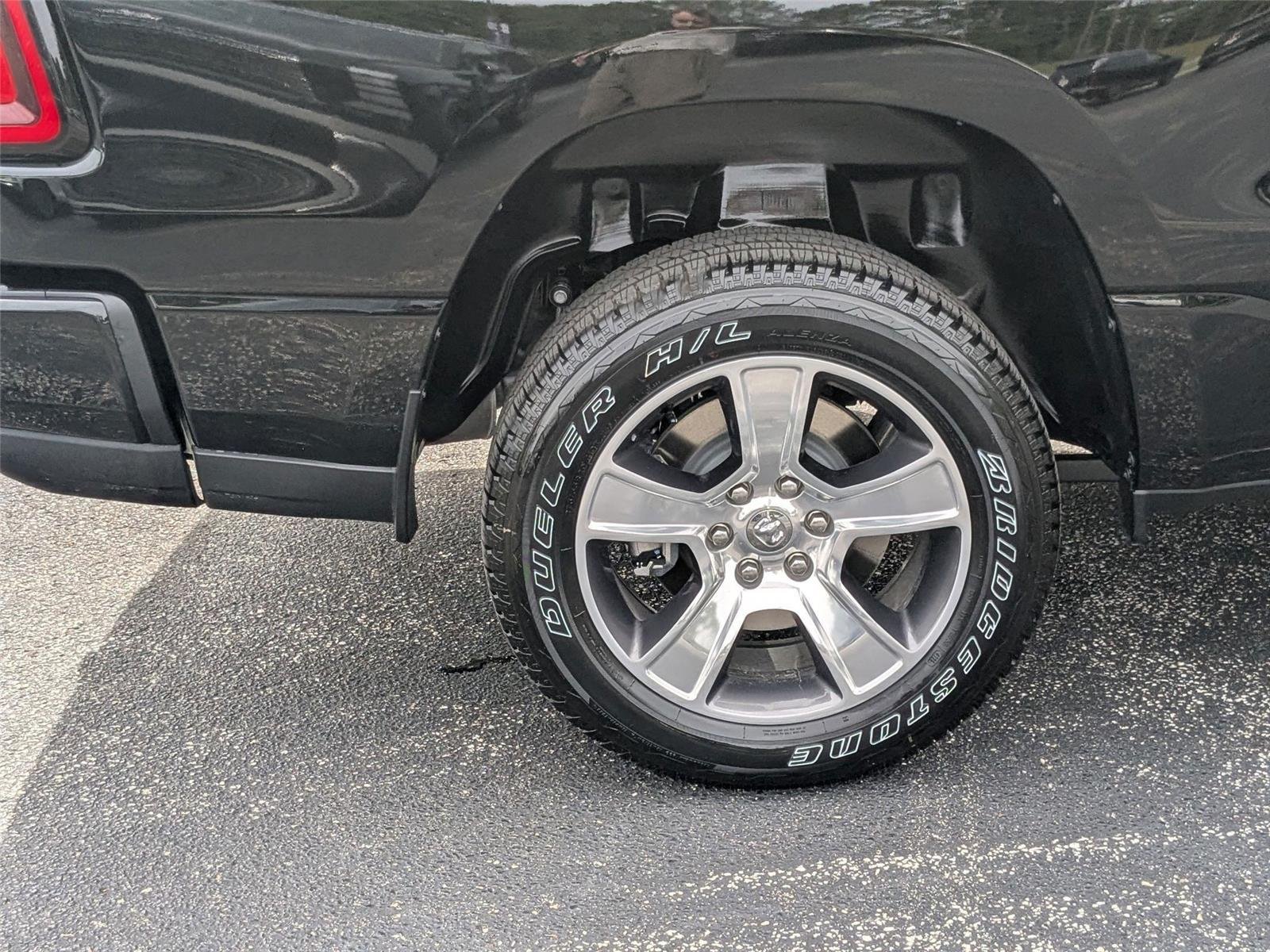 New 2026 Diamond Black Crystal Pearl-Coat Exterior Paint RAM Express image 10