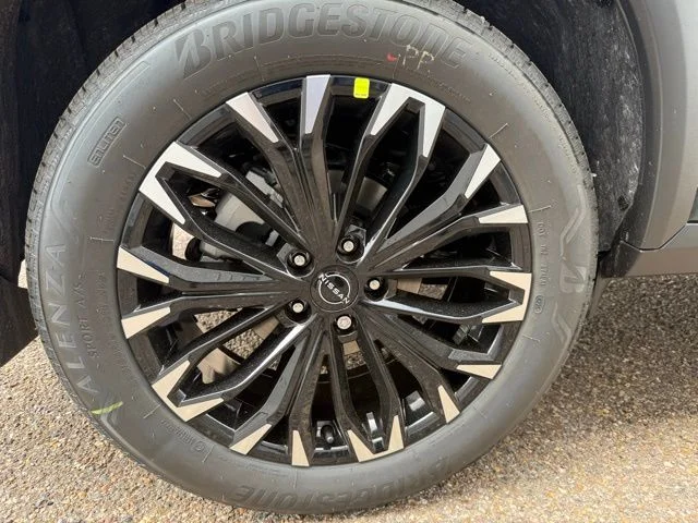 New 2026 Obsidian Green Pearl Nissan Dark Armor™ image 30