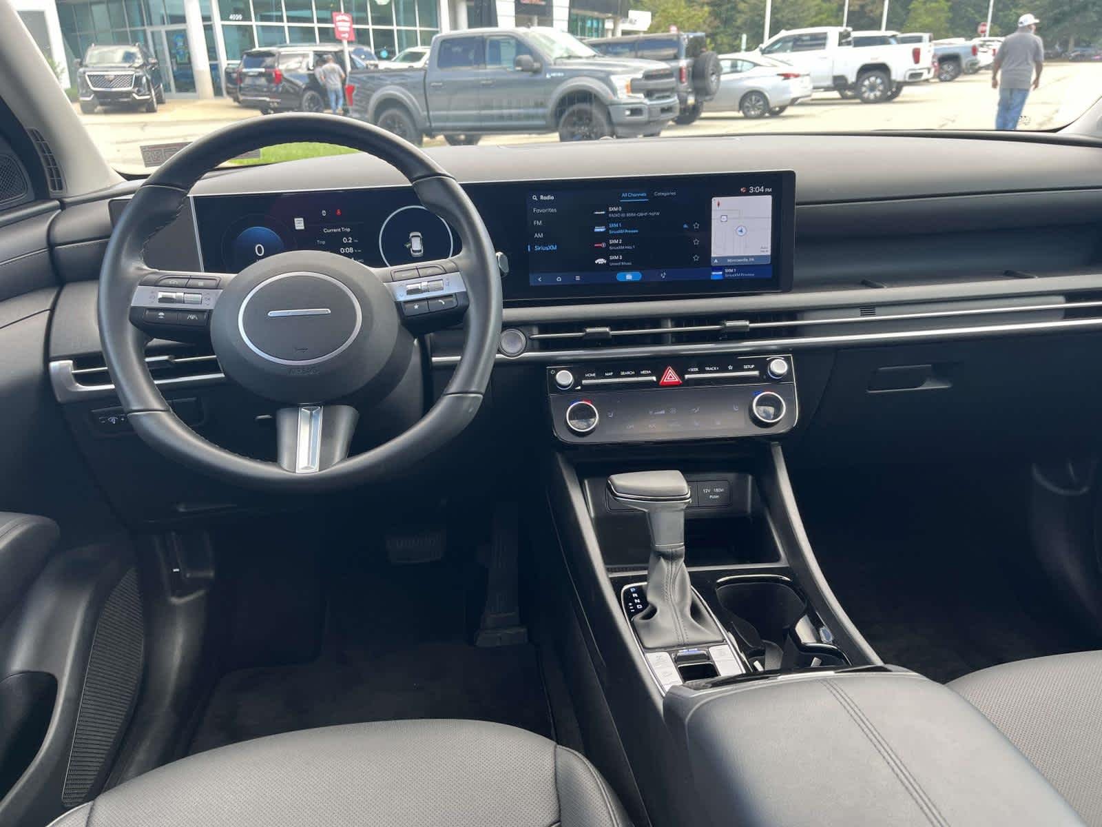 Certified Used 2025 Serenity White Pearl Hyundai SEL Convenience image 2