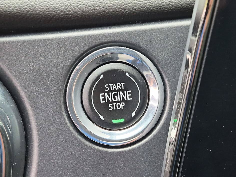 Used 2024 Sterling Gray Metallic Chevrolet RS image 27