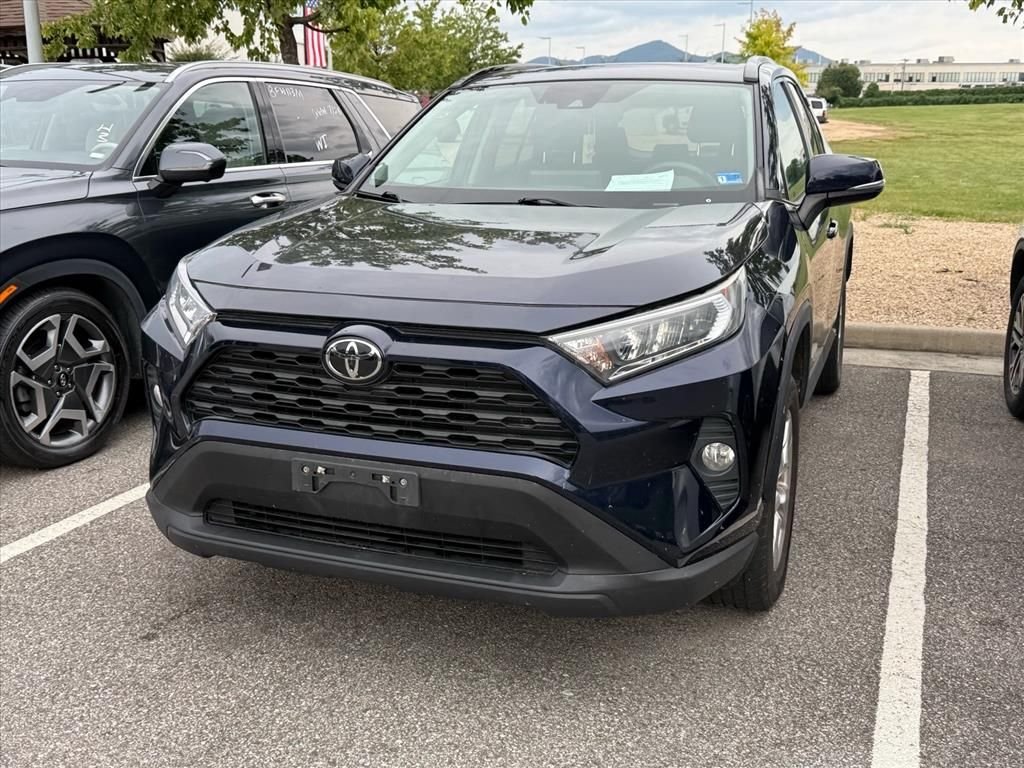 Used 2020 Blue Toyota XLE image 3