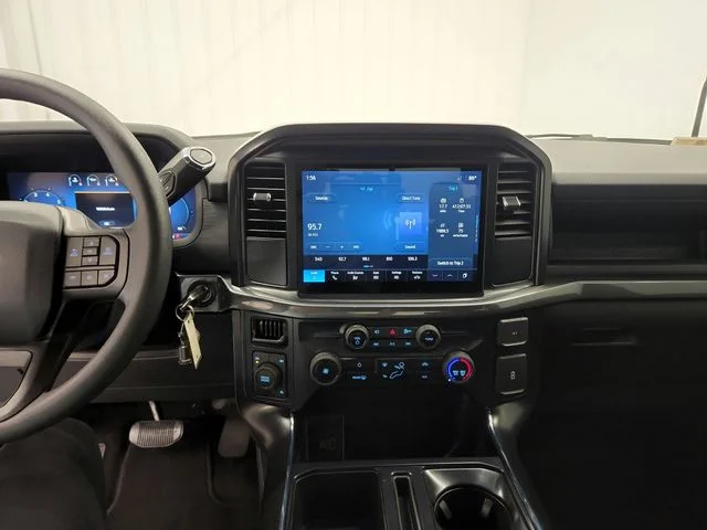 Used 2025  Ford STX image 23