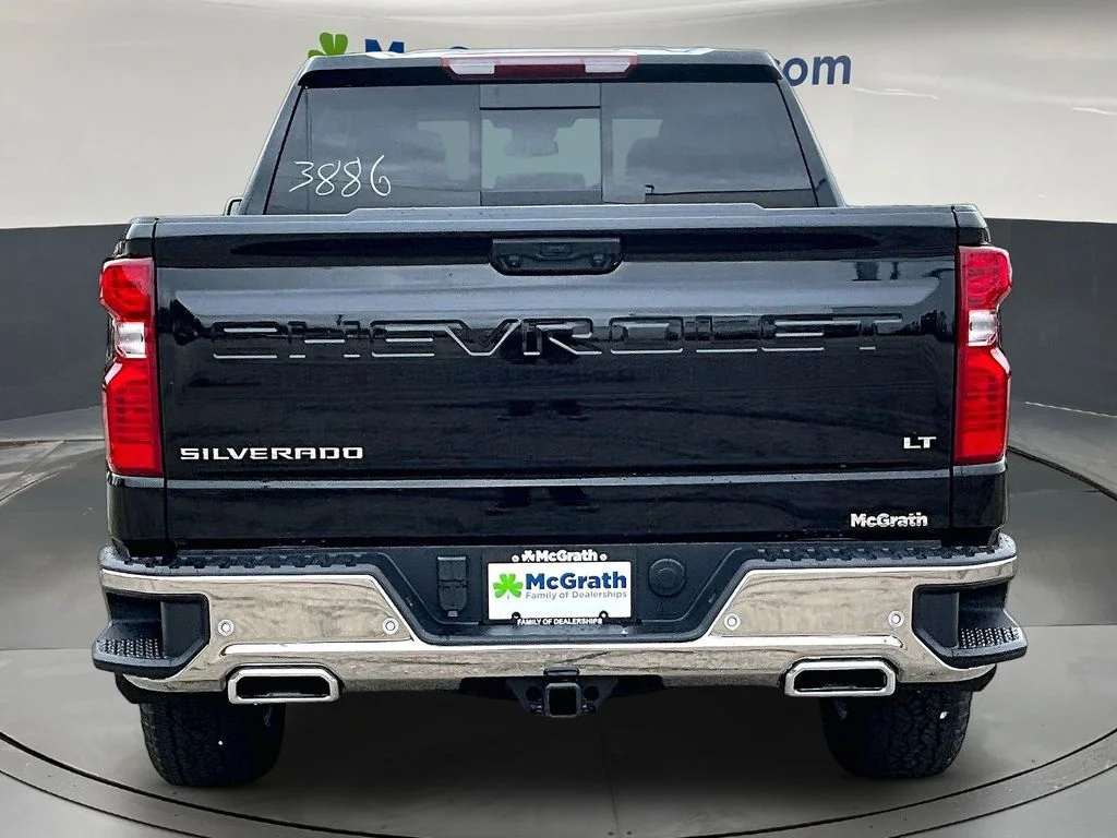 New 2026 Black Chevrolet LT image 5