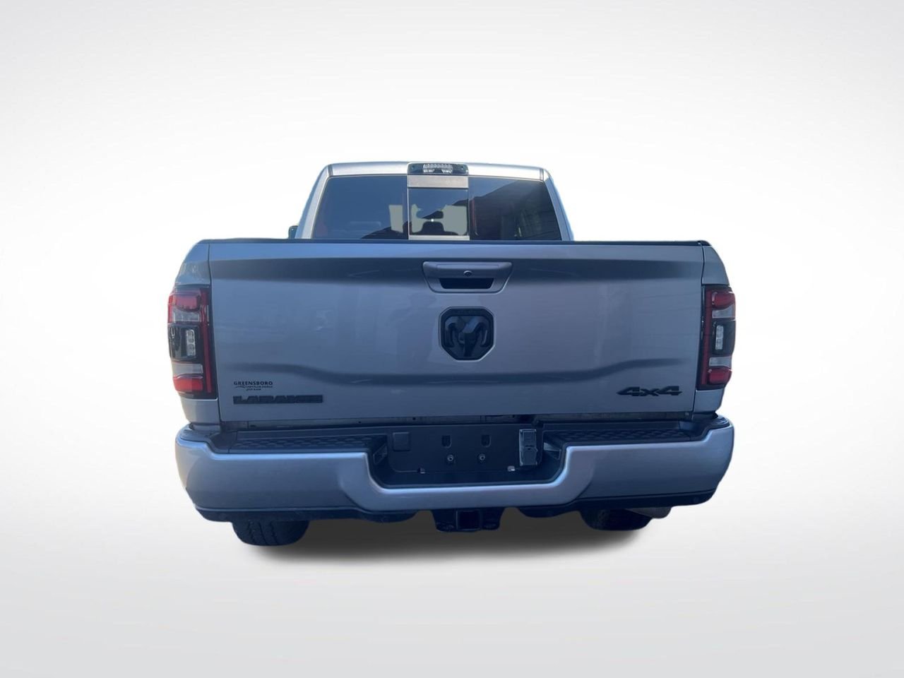 Used 2024 Silver Ram Laramie image 4