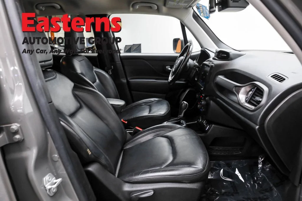 Used 2021 Gray Jeep Limited image 24