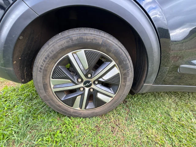 Certified Used 2022 Black Kia LXS image 21