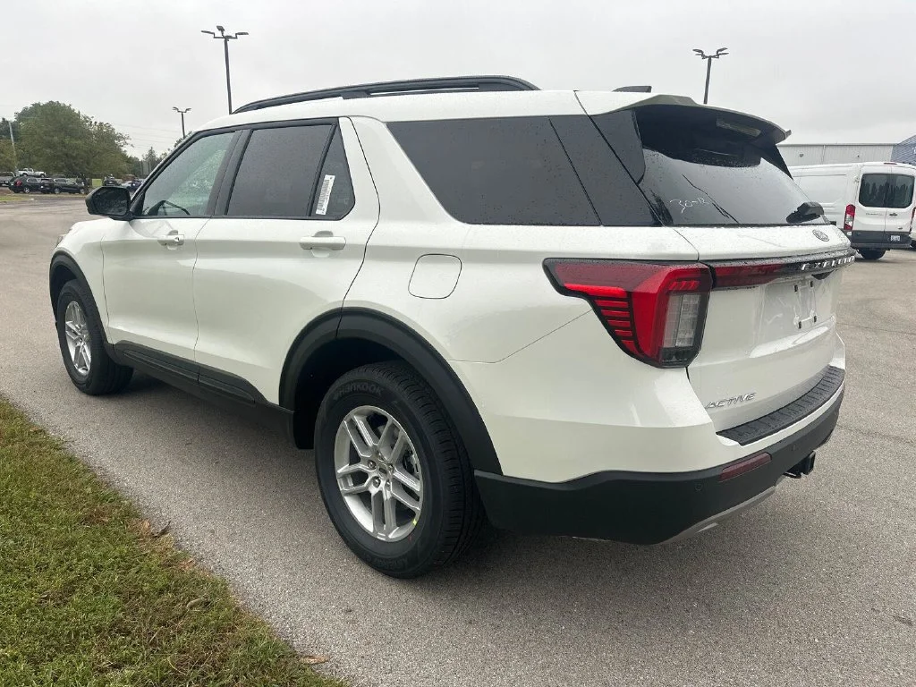 New 2027 White Ford Active image 9