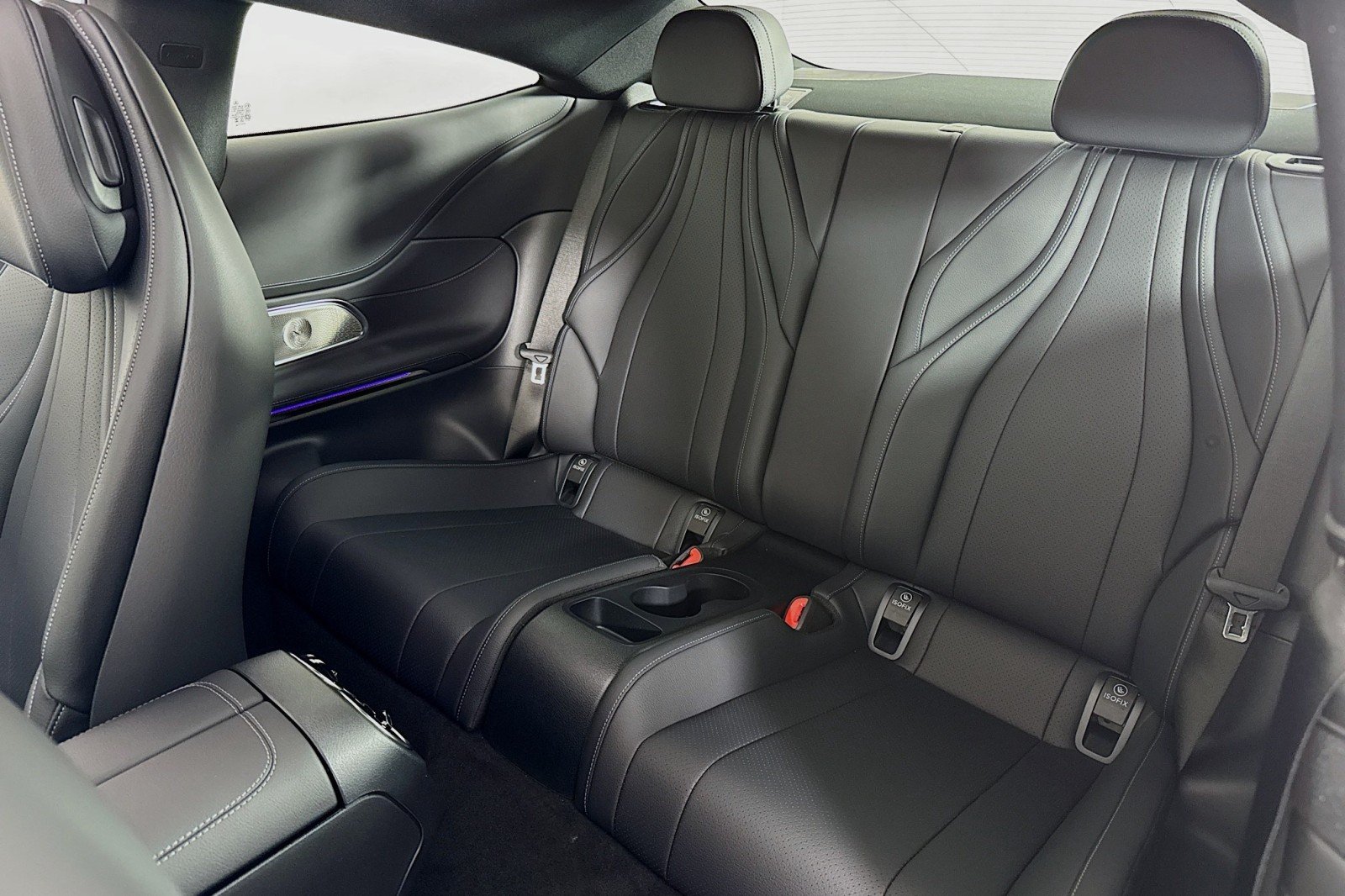 New 2026 MANUFAKTUR Alpine Grey Metallic Mercedes-Benz CLE 450 4MATIC® Coupe image 7