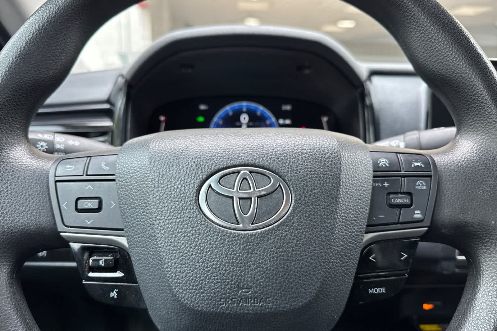 Used 2025 Midnight Black Metallic Toyota LE image 24