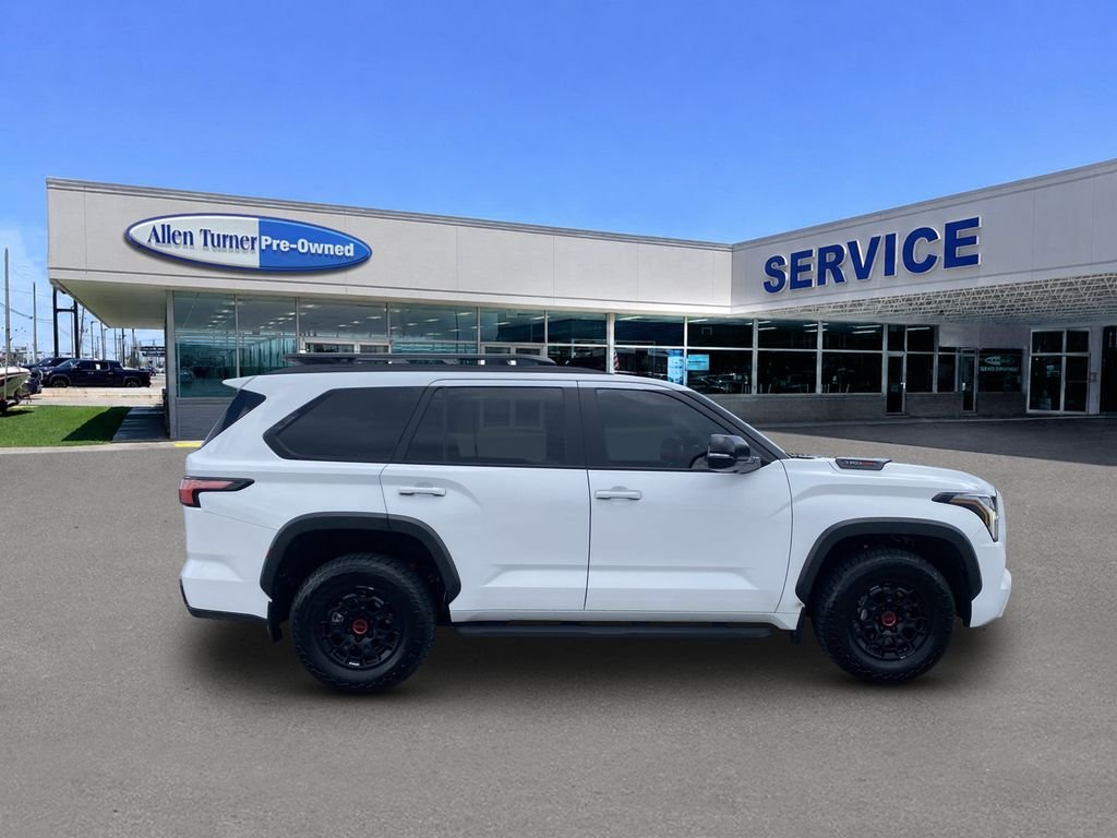 2025 Toyota Sequoia TRD Pro - Photo 9