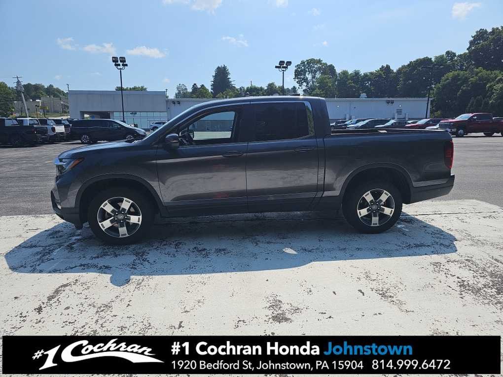 Used 2025 Modern Steel Metallic Honda RTL image 4