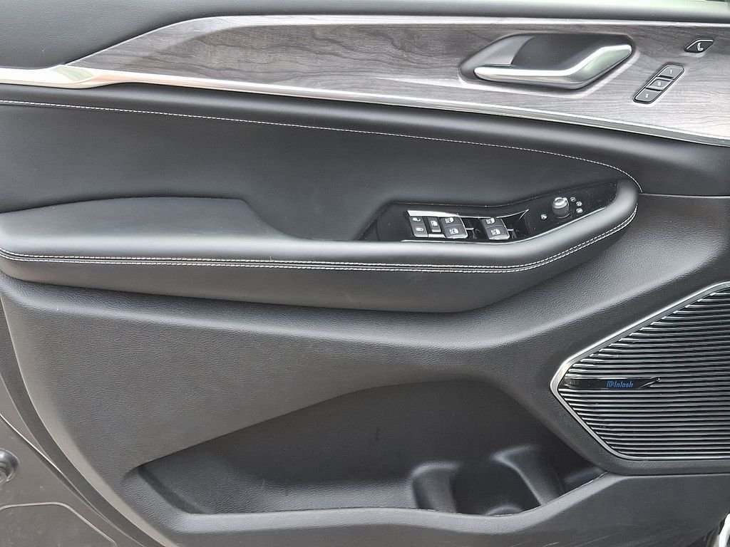 2022 Jeep Grand Cherokee Overland - Photo 14