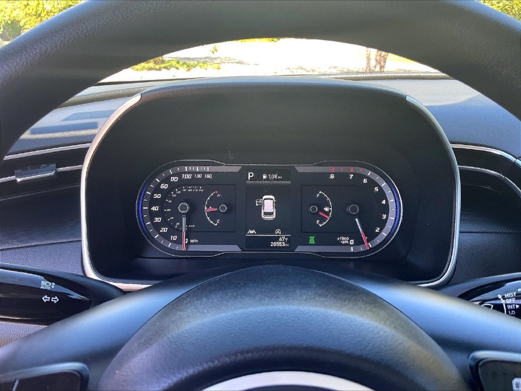 Used 2024 Silver Hyundai SE image 24