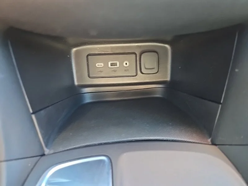 Used 2021 Silver Chevrolet LT image 18