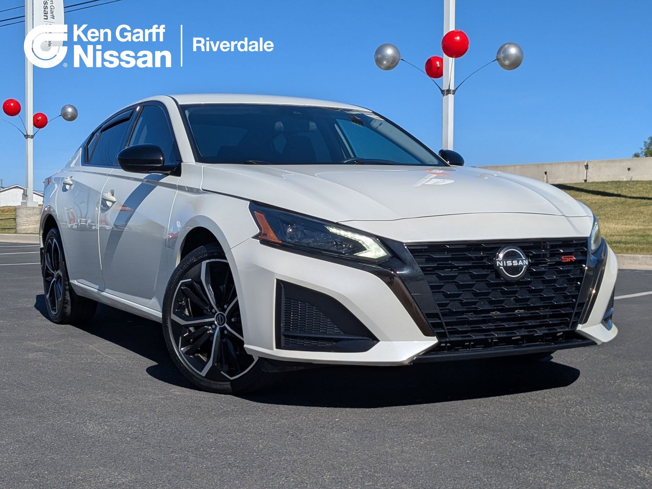 2023 Nissan Altima 2.5 SR AWD's photo