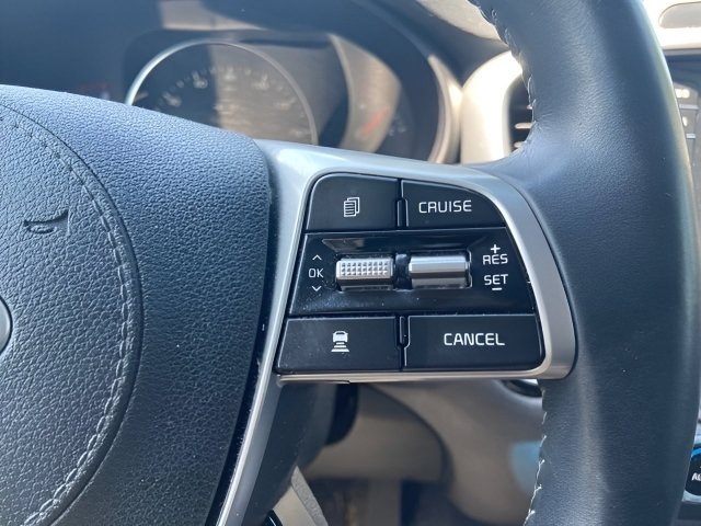 Used 2020 Passion Red Kia EX V6 image 20