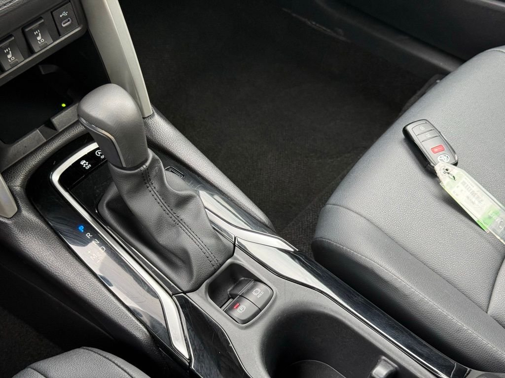 Used 2025 Black Toyota XLE image 32