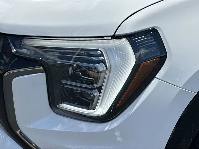 2026 GMC Terrain AT4 - Photo 8