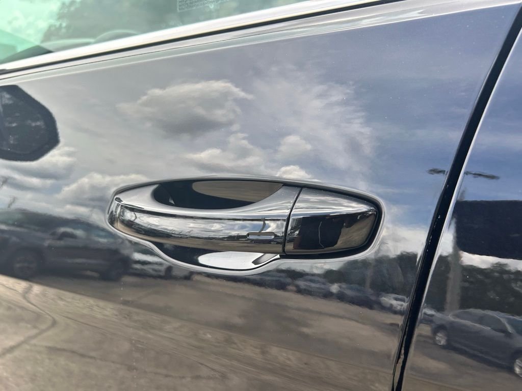 2026 Volkswagen Atlas SE w/Tech - Photo 22