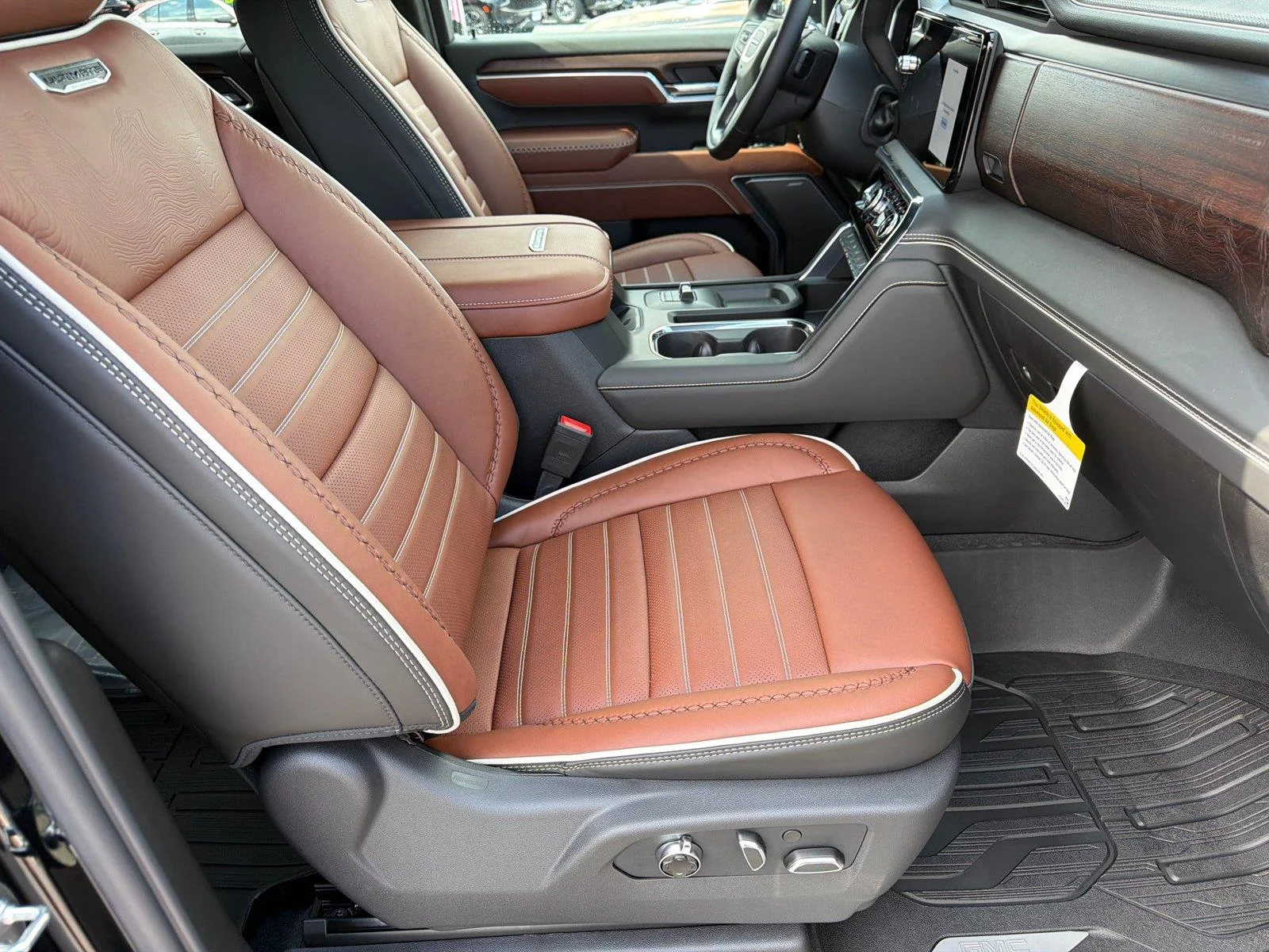 New 2026 Onyx Black GMC Denali Ultimate image 11