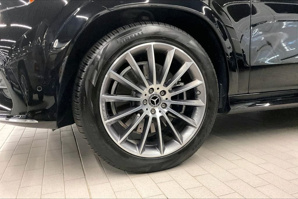 New 2026 Obsidian Black Metallic Mercedes-Benz GLE 580 image 12