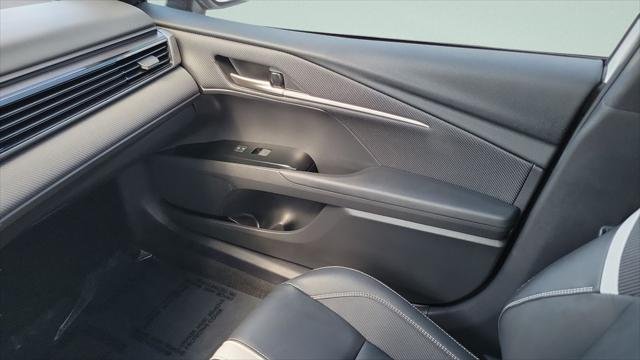 Certified Used 2025 ICE CAP Toyota  image 13