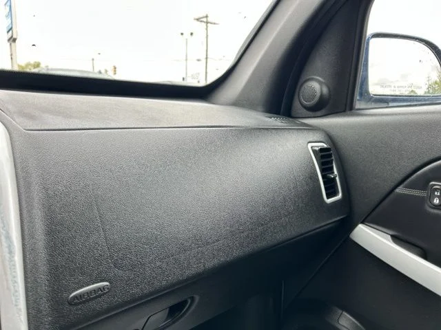 Used 2008 Blue Chevrolet Sport image 36