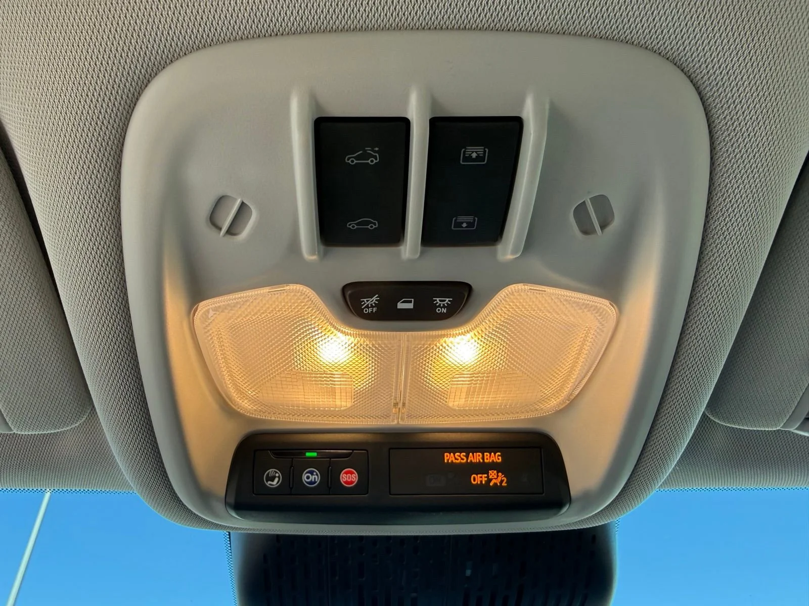 2027 Chevrolet Bolt RS - Photo 20