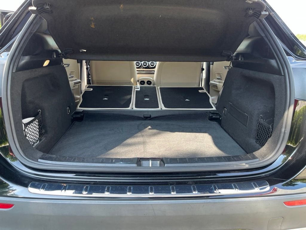 Used 2021  Mercedes-Benz GLA 250 image 31