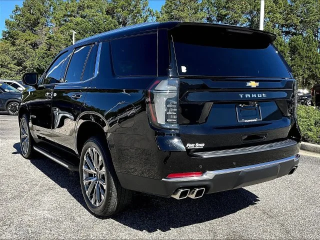 Used 2025 Black Chevrolet High Country image 6