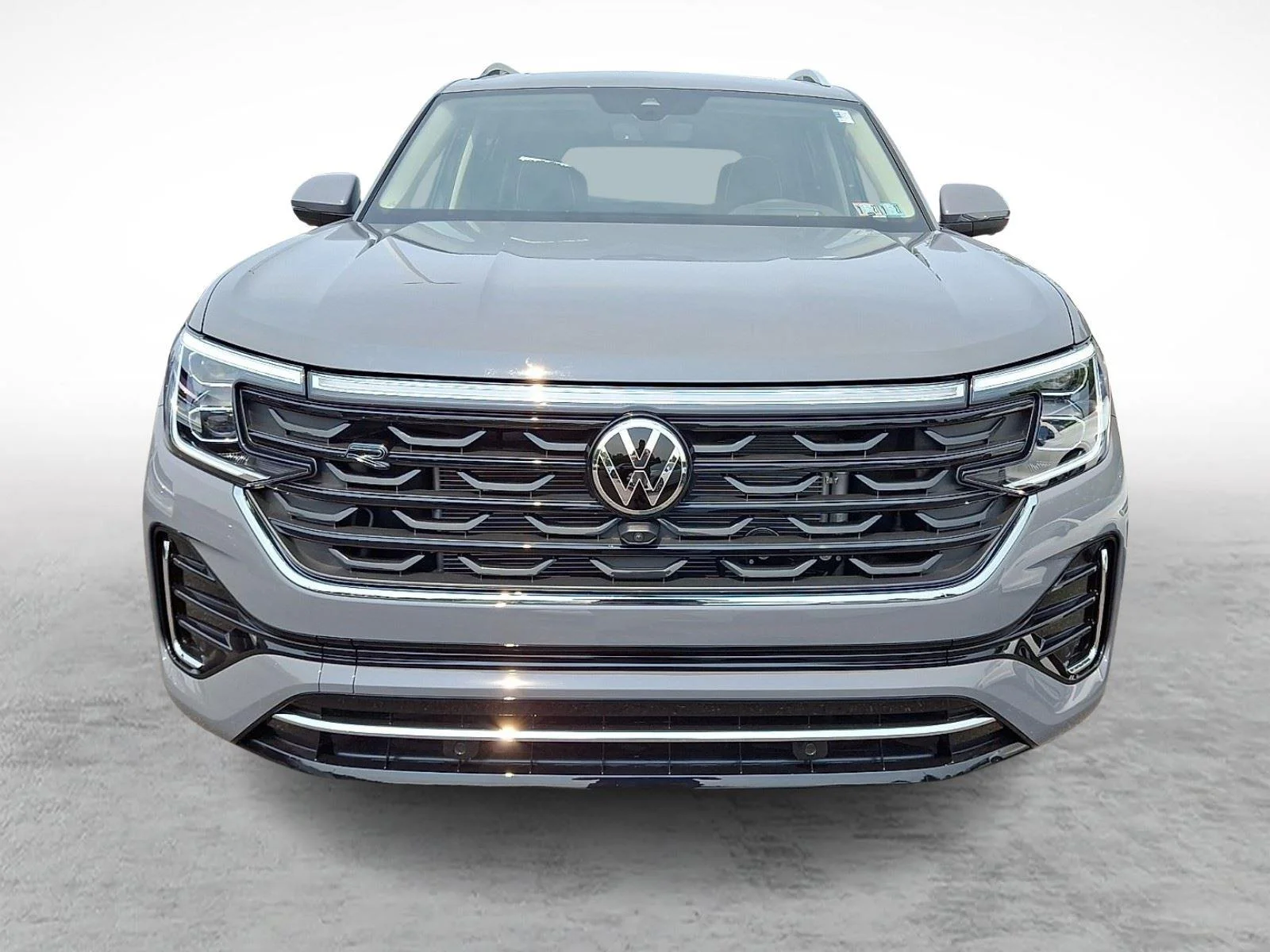 New 2026 Pure Gray Volkswagen 2.0T SEL Premium R-Line image 2
