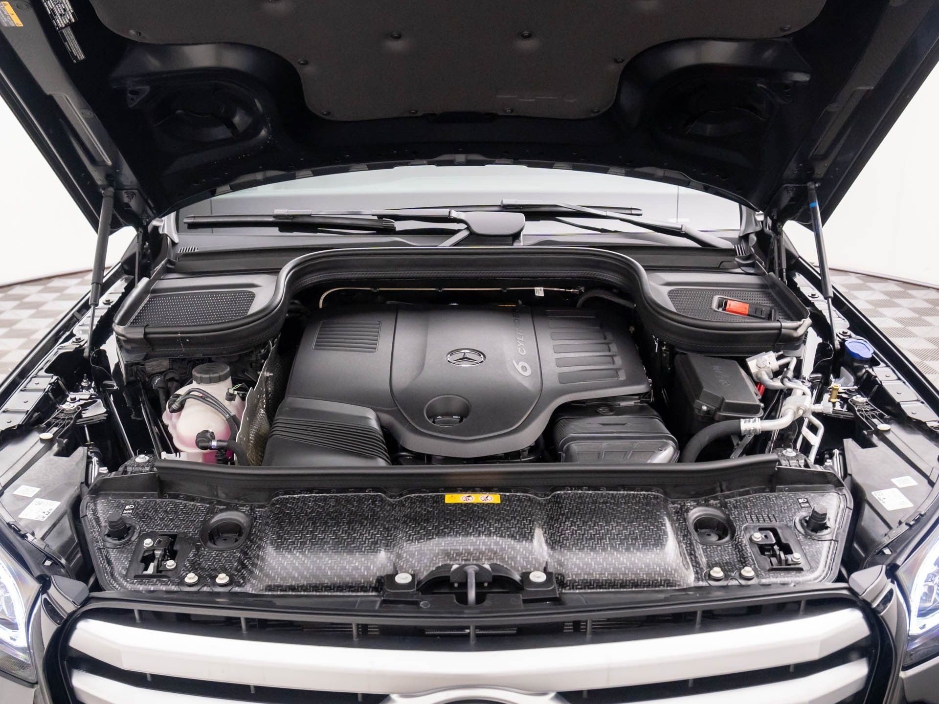 New 2026 Black Mercedes-Benz GLS 450 image 26