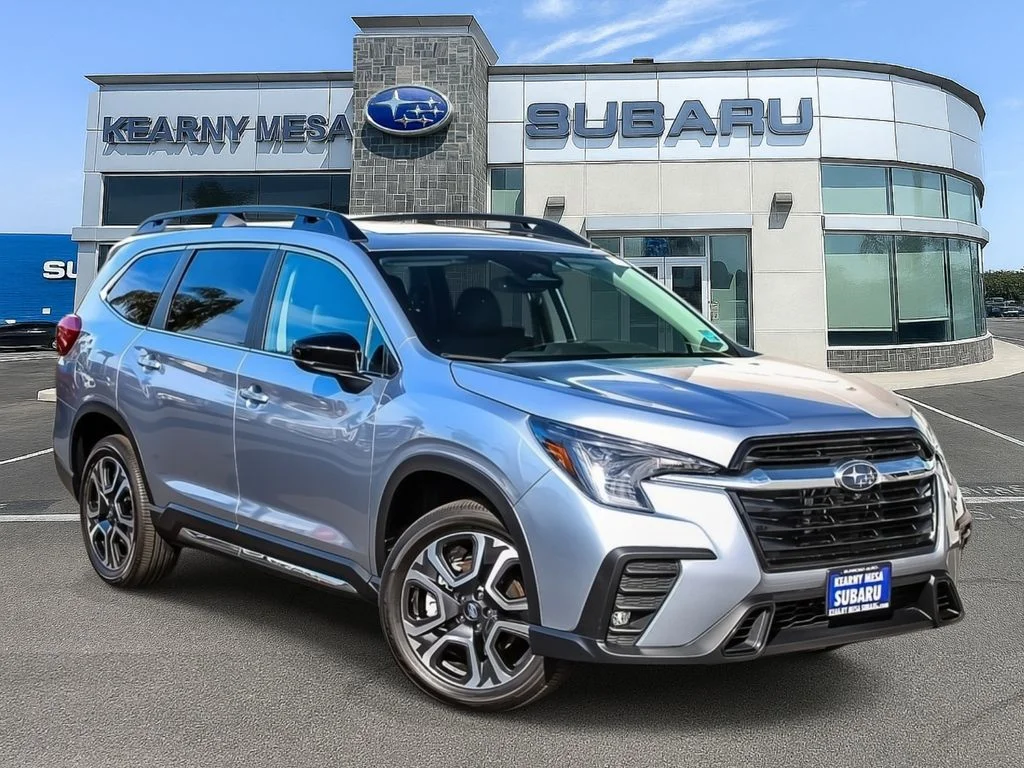 2026 Subaru Ascent Limited 7 Passenger's photo
