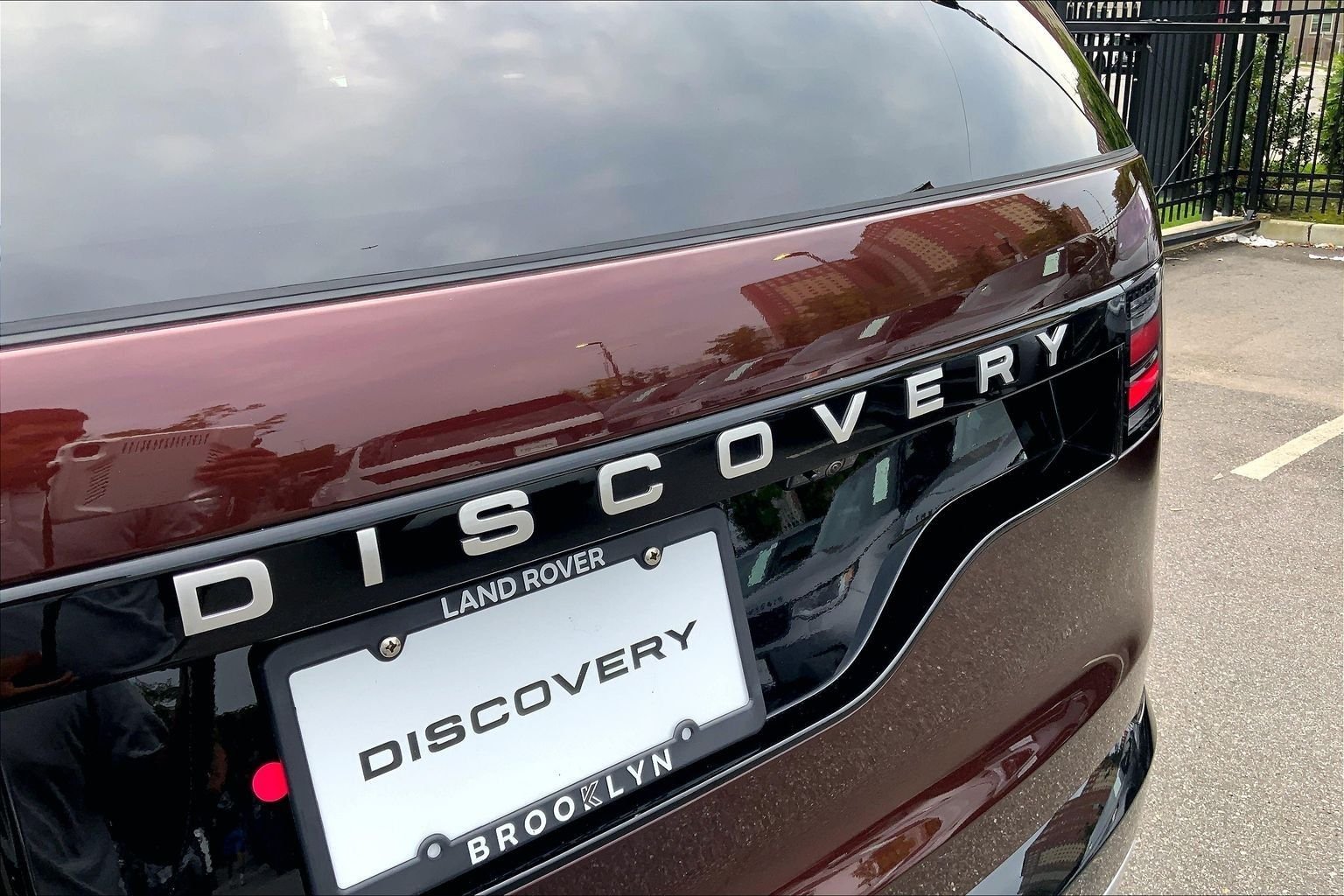 New 2026 Sedona Red Land Rover Gemini Edition image 15
