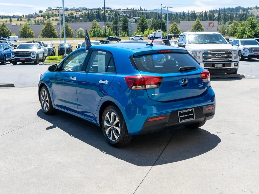 Used 2021 Blue Kia S image 5