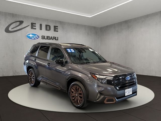 2025 Subaru Forester Sport Hybrid's photo