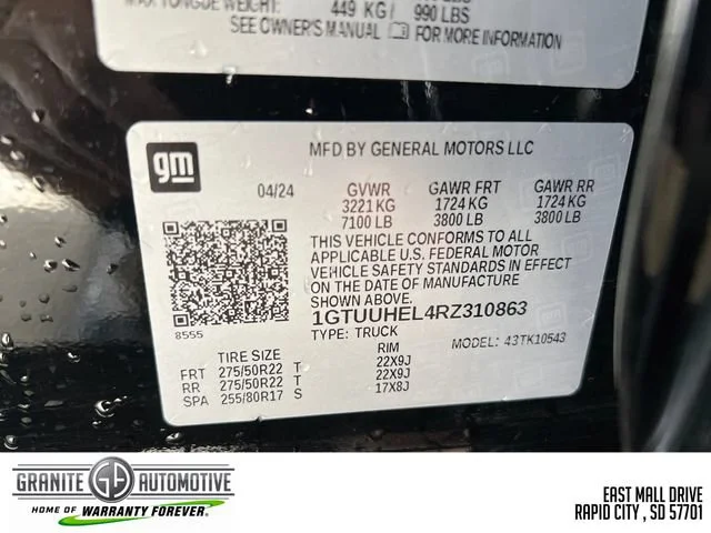 Used 2024 Onyx Black GMC Denali Ultimate image 31